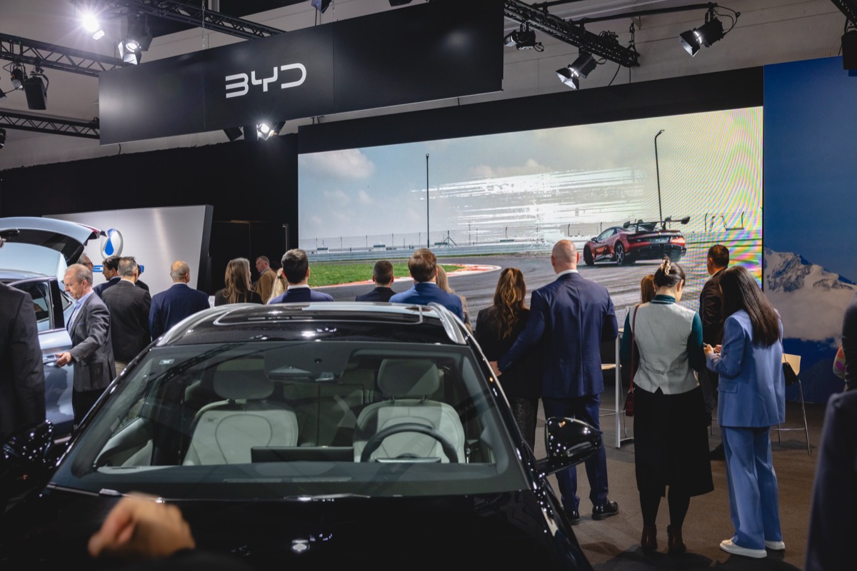 Denza Z9 GT – Schweizer Premiere – Bild 20